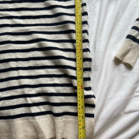 Vince striped sweater. - Picture 8 of 8